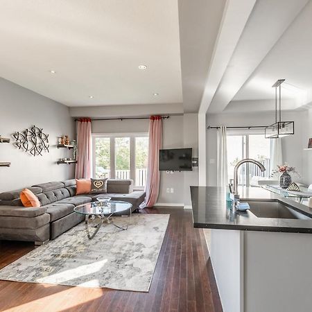 Luxury 3Br 2Ba Townhome With Private Hot Tub, Gym, Bbq By Globalstay Hamilton Eksteriør billede