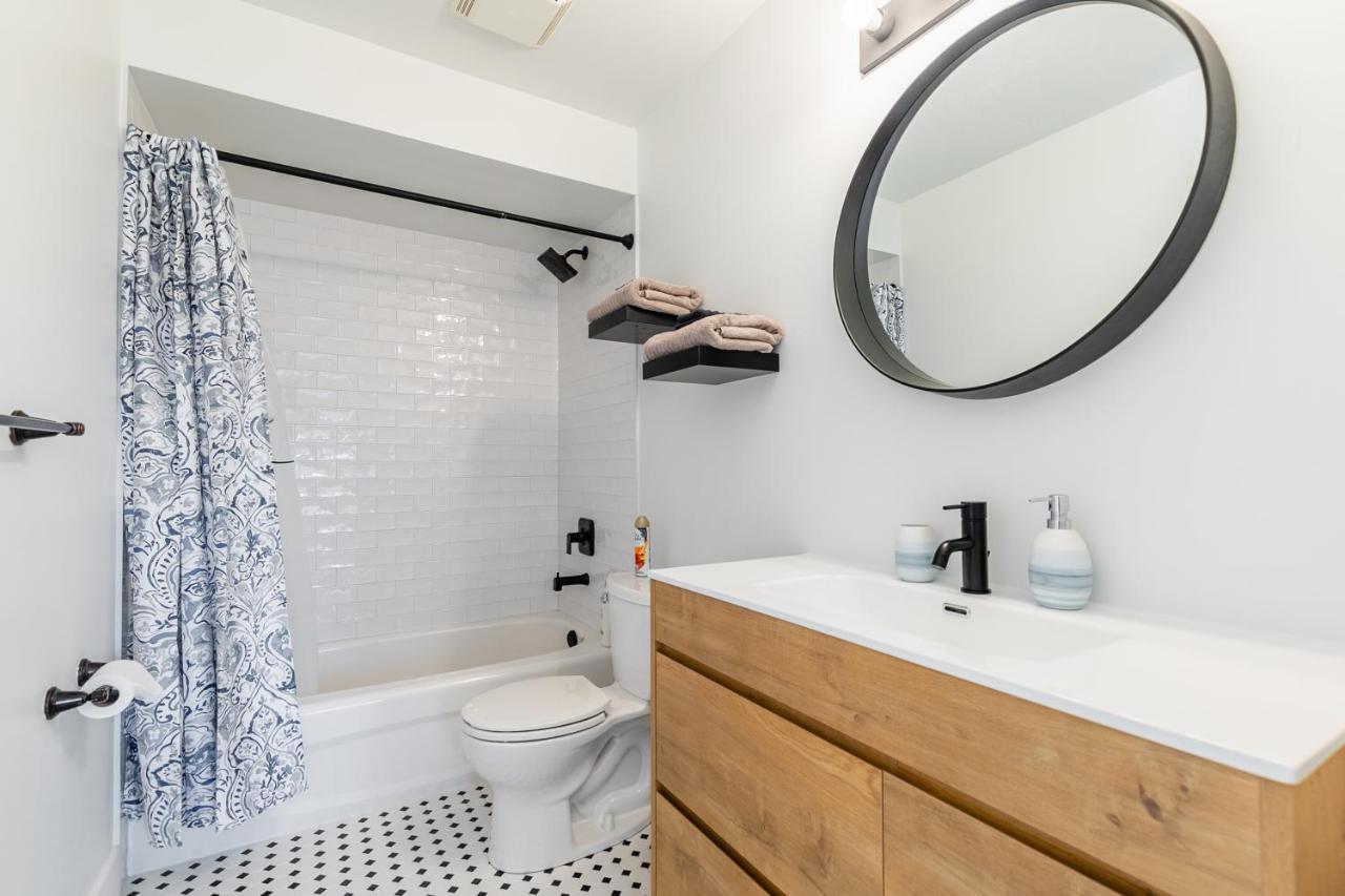 Luxury 3Br 2Ba Townhome With Private Hot Tub, Gym, Bbq By Globalstay Hamilton Eksteriør billede