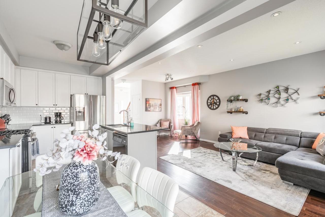 Luxury 3Br 2Ba Townhome With Private Hot Tub, Gym, Bbq By Globalstay Hamilton Eksteriør billede